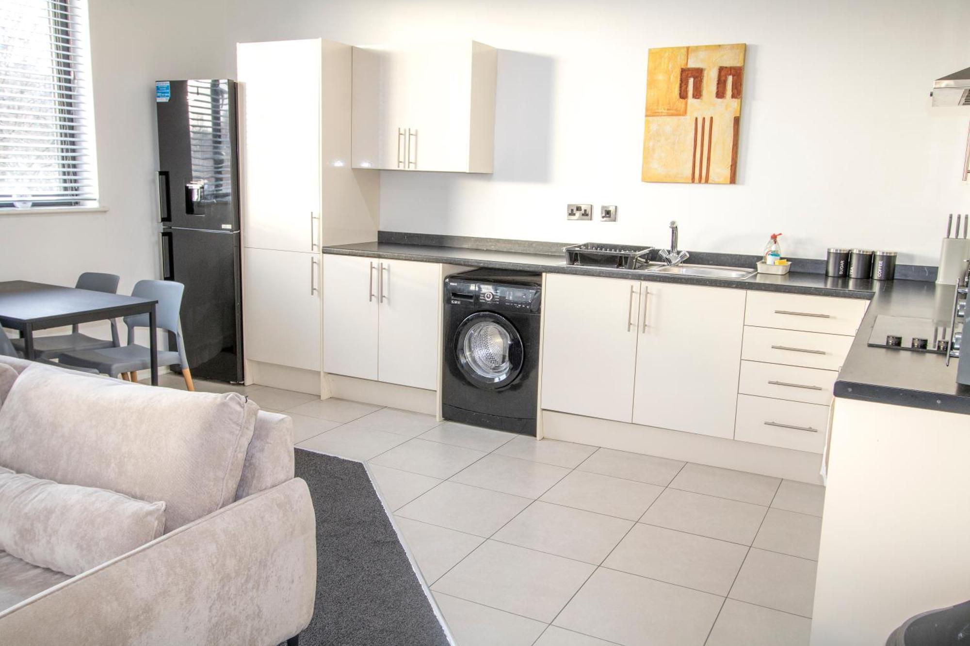 Spacious 2br Flat Stadium Links Apartment *