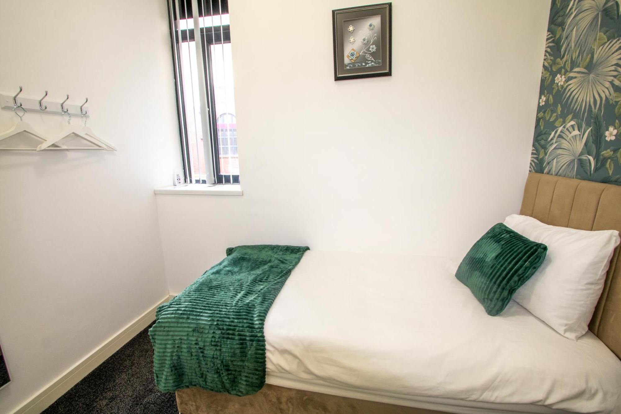 Apartment Sleek 2 Bedroom - Stadium Links Manchester