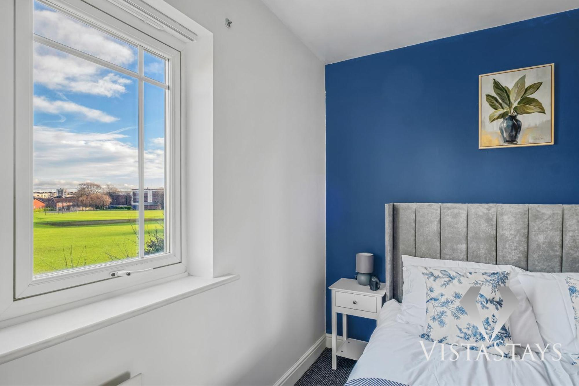 Holiday home Modern 4 Bed Near Centre With Pool Table And Free Parking By Vista Short Lets Manchester