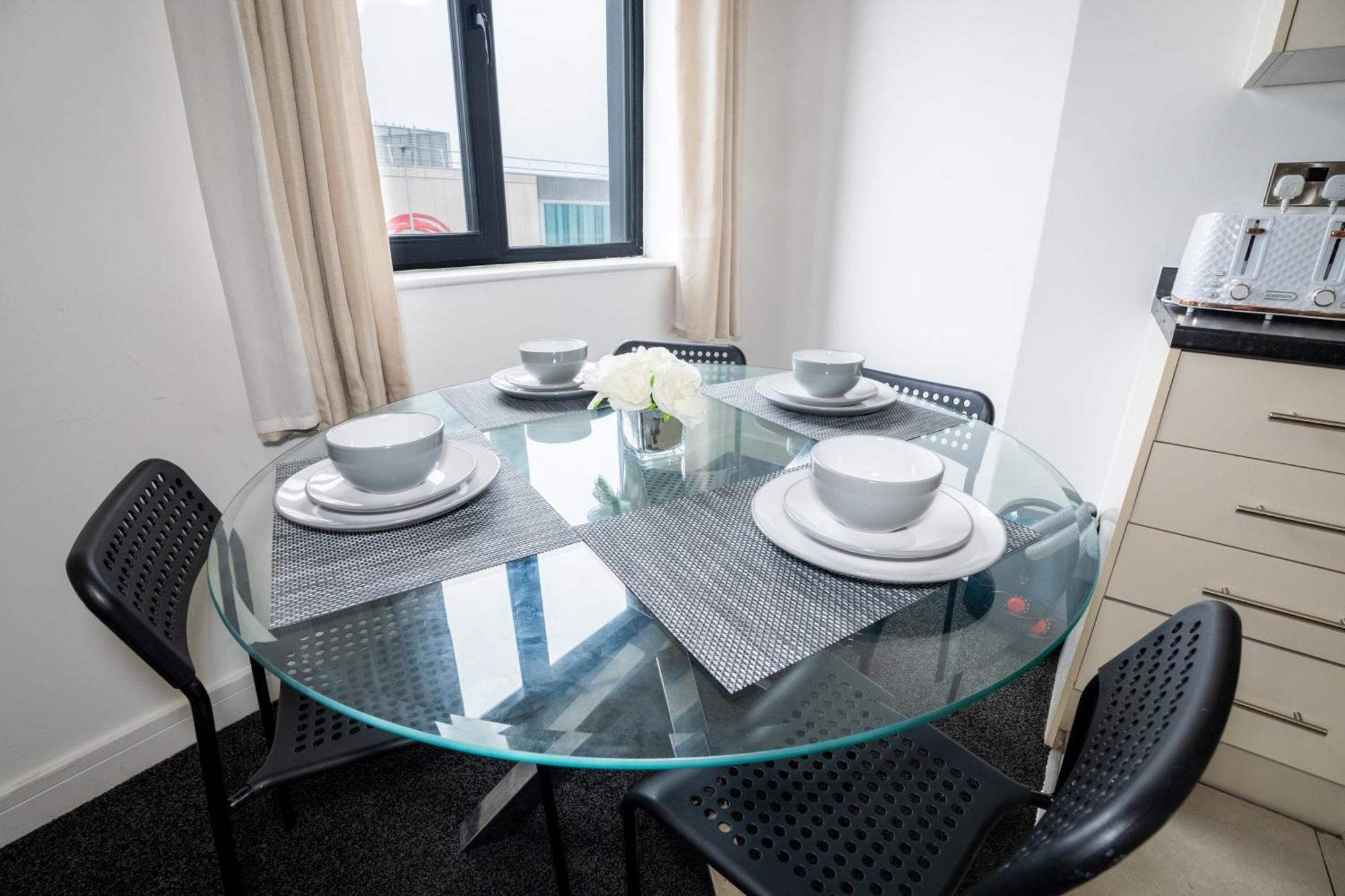 Appartement Quay House - Salford - 2bdr Sleeps 7, Spacious & Quiet - Free Parking - Close To Centre, United & The Lowry Manchester