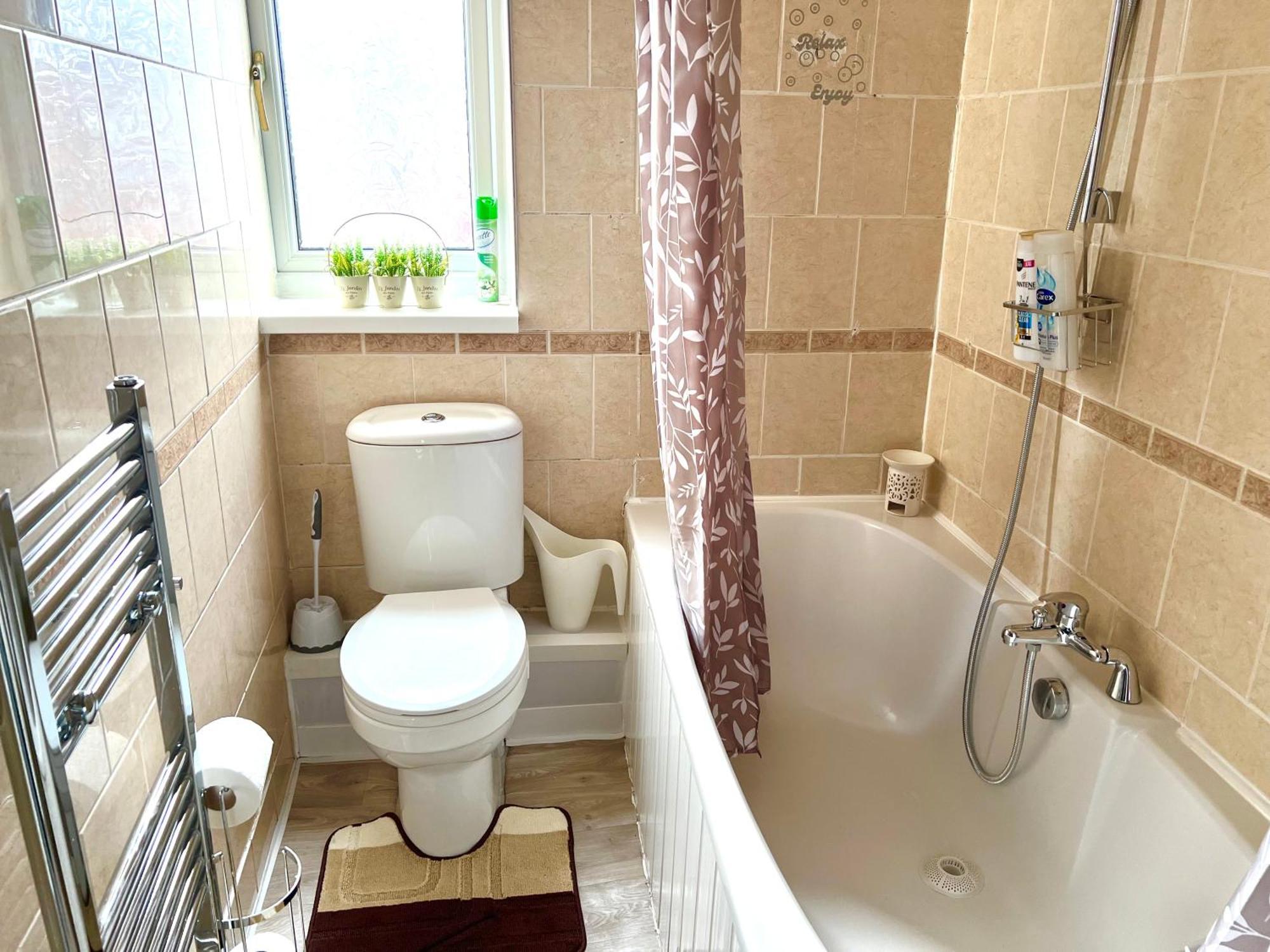 Cosy 3bdr In Levenshulme-close To Centre And Stockport Town- Free Parking- Wifi Holiday home *