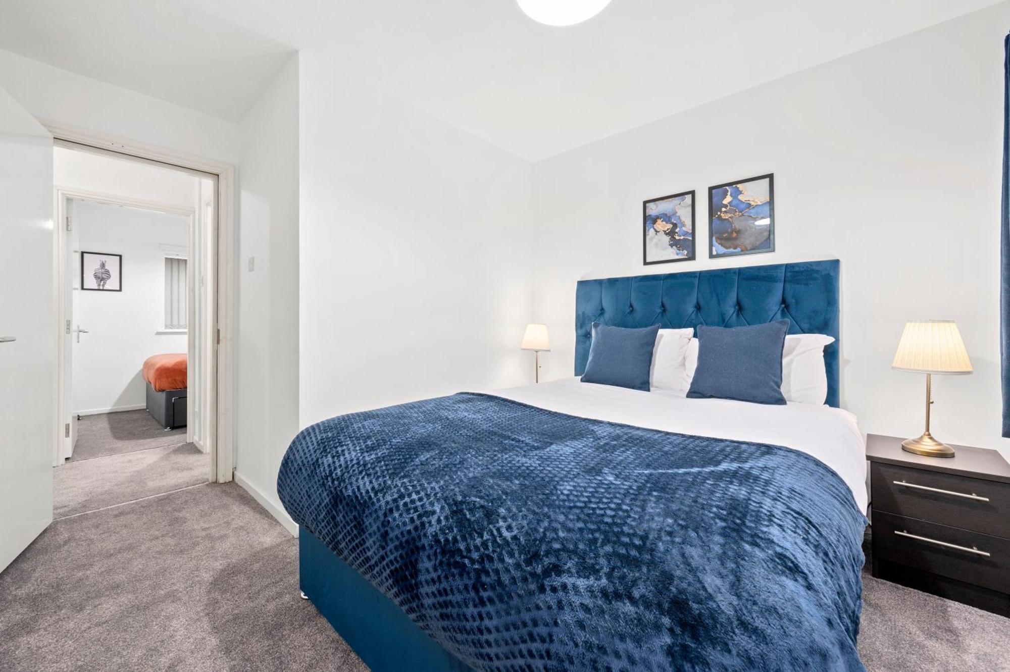 Holiday home Lovely 3bedroom House, 7mins Drive To Center, Etihad Stadium & Coop Live Arena