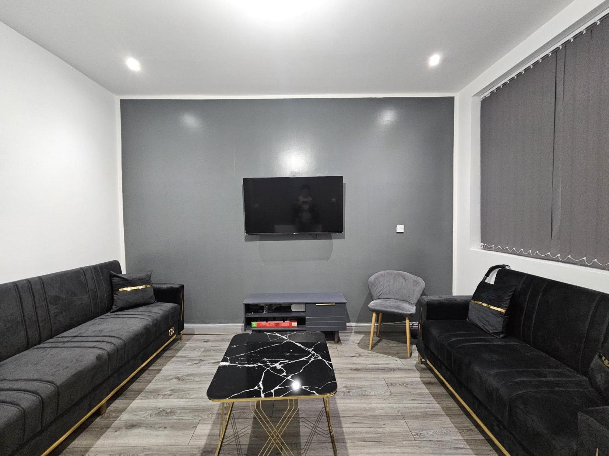 Holiday home Landcross Co-living - Private Self-cater *