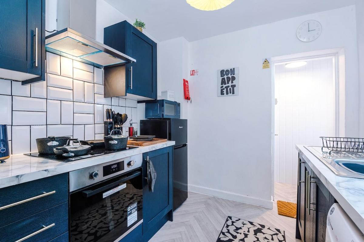 Free Park, Sleeps 8, Stunning In Salford, Long Term Disc, Perfect For Groups *
