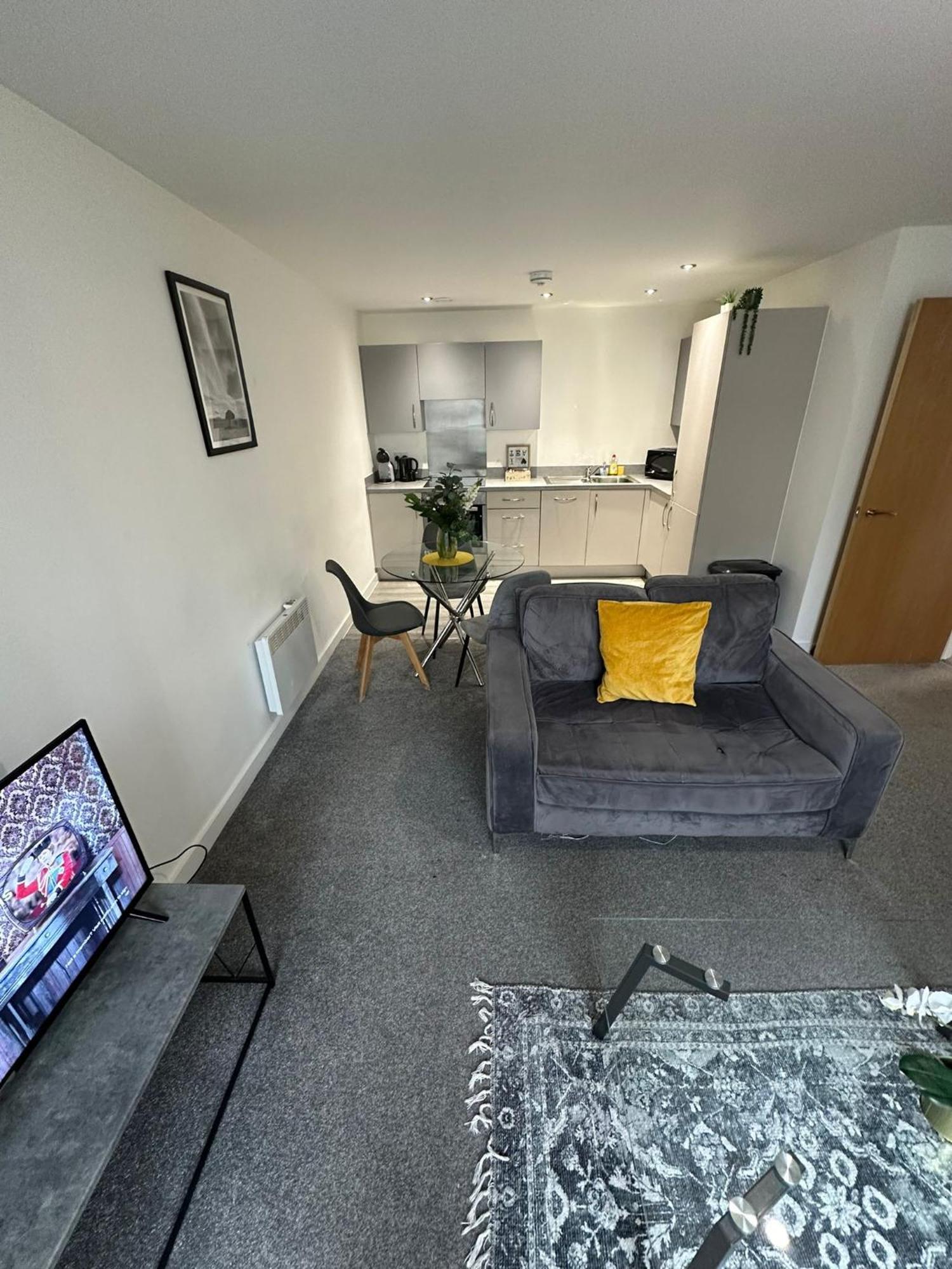 Adelphi Wharf By Beehosting Apartment *