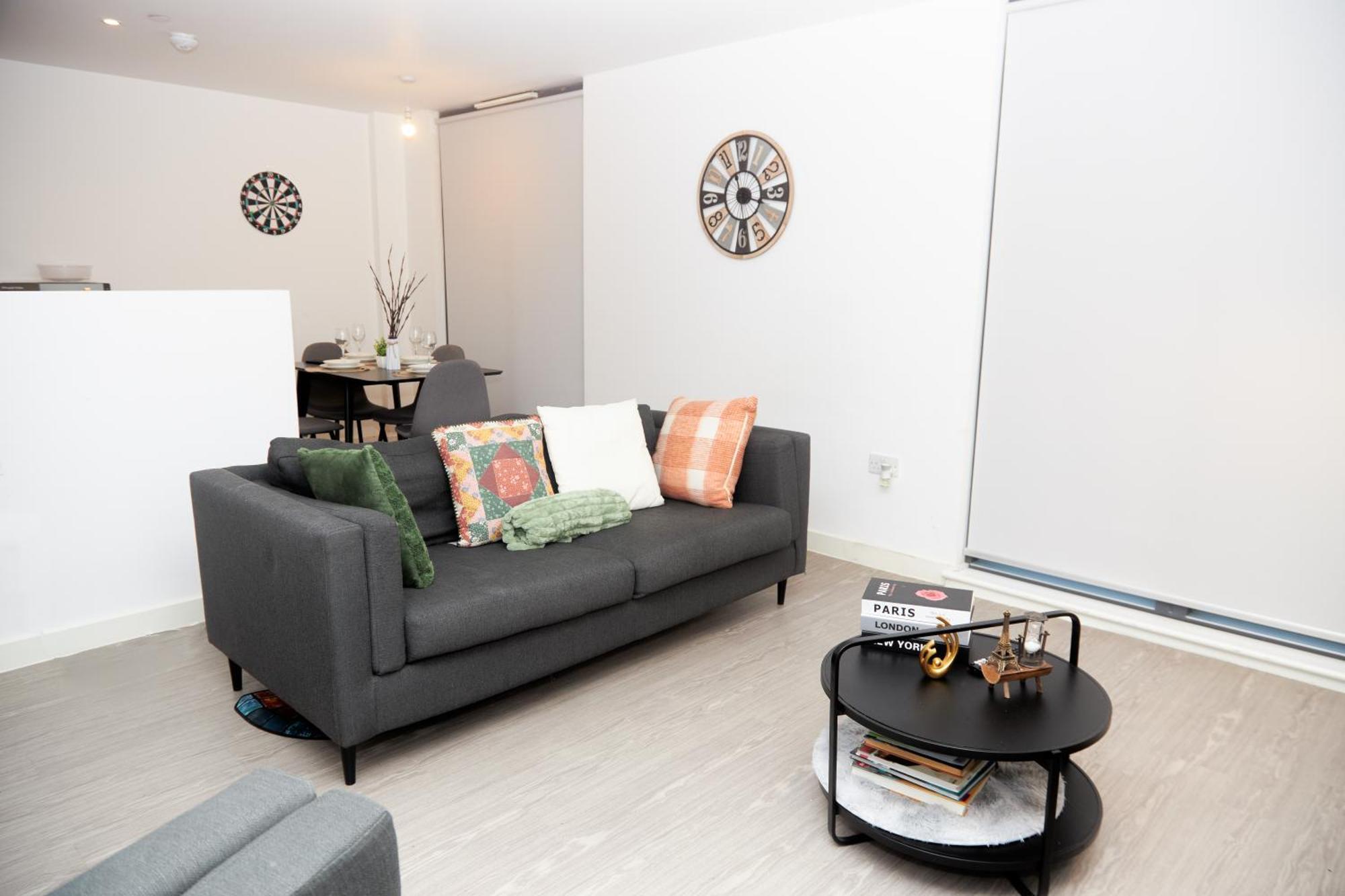 Apartment Obi's House&suites - Luxury 2bed Duplex With Balcony *
