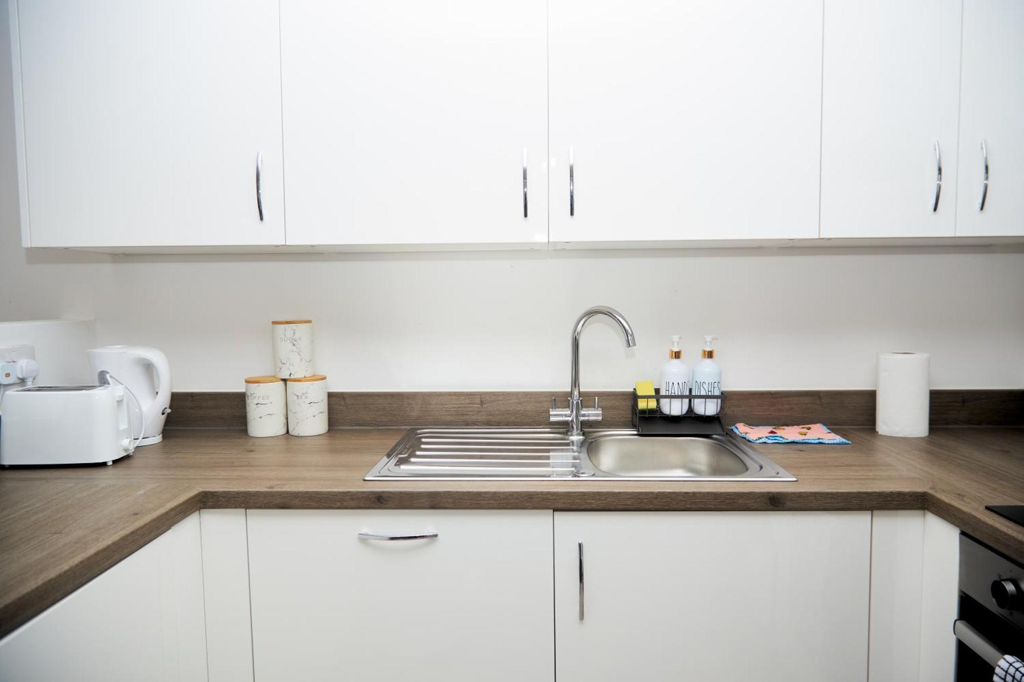 Apartment Obi's House&suites - Luxury 2bed Duplex With Balcony