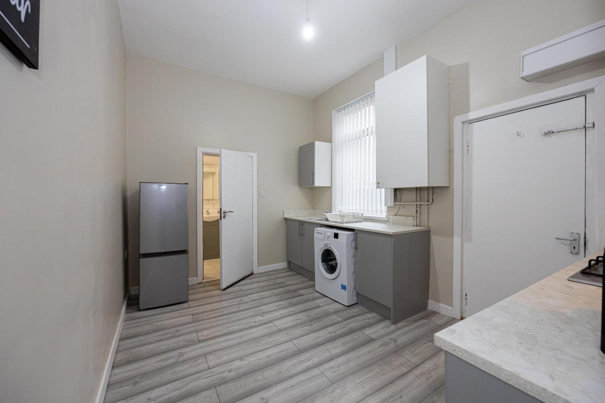 Holiday home New Listing - Stunning 3 Bedroom Levenshulme Sleeps 7