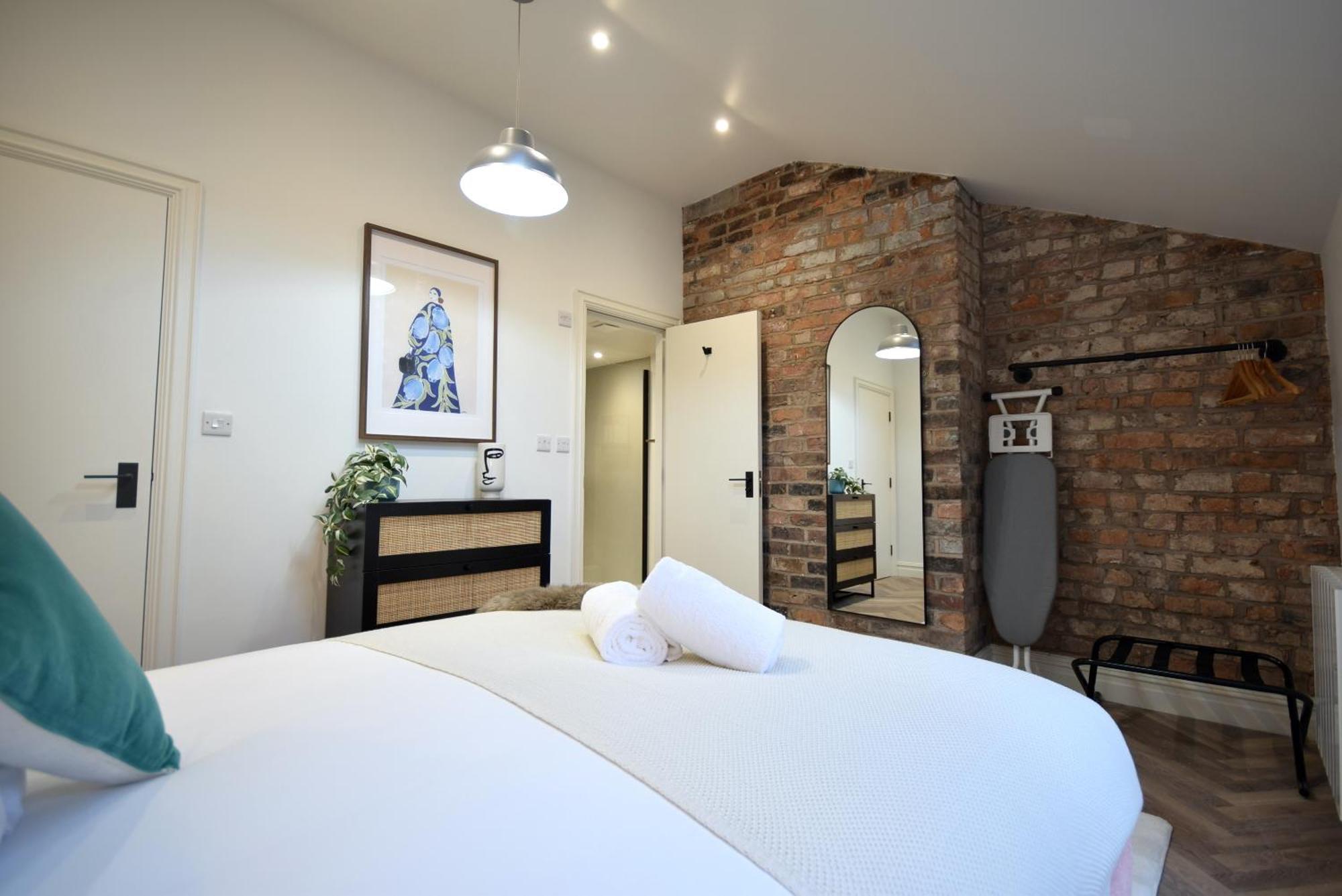 Cityescape - 2br Floor Penthouse Nq