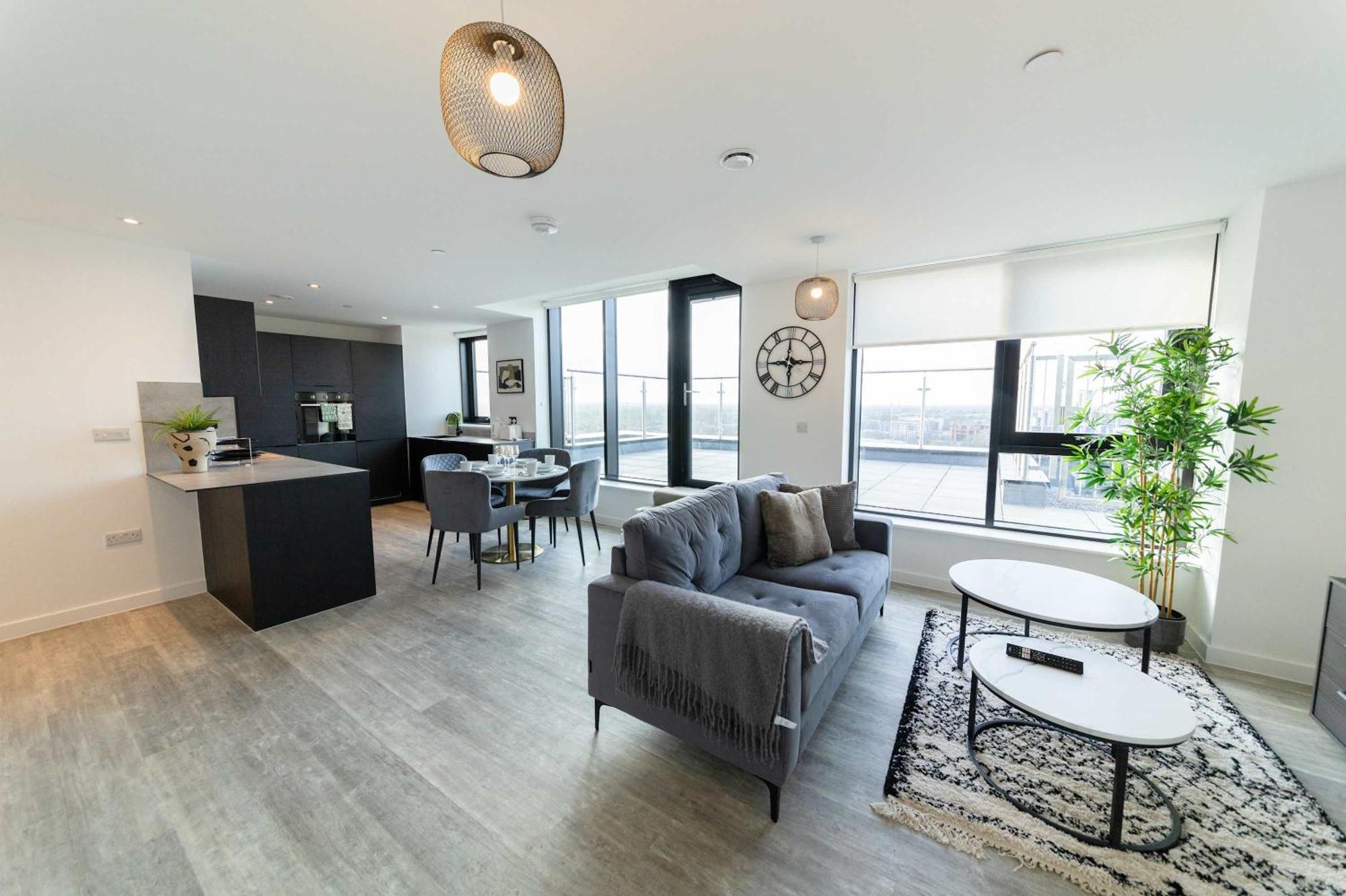 Stunning Old Trafford 2 Bed Penthouse W Terrace