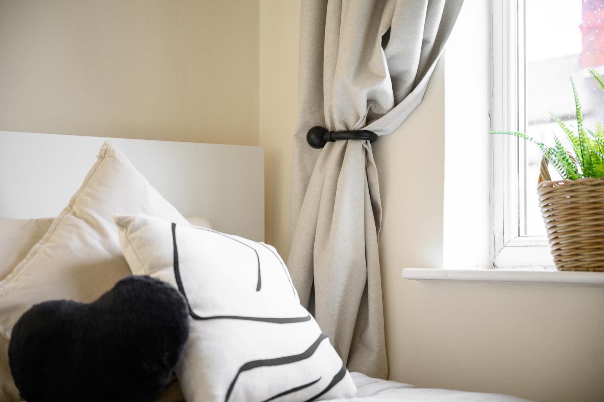 Blissful Breaks Near Old Trafford Stadium Holiday home *