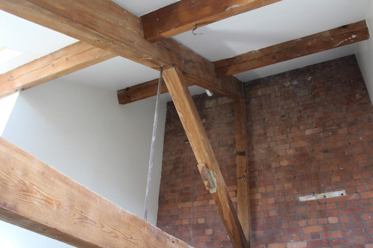 Lovely 2-bed Loft In Centre *