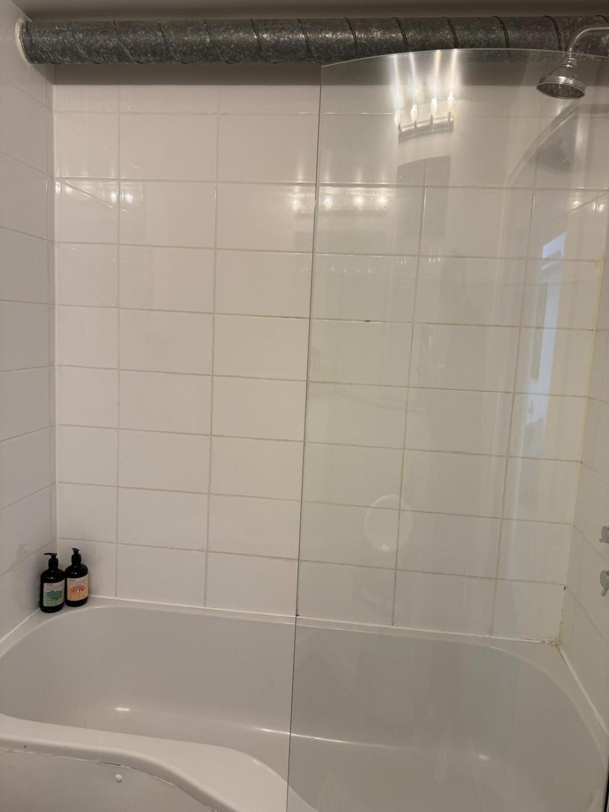 Lovely 2-bed Loft In Centre