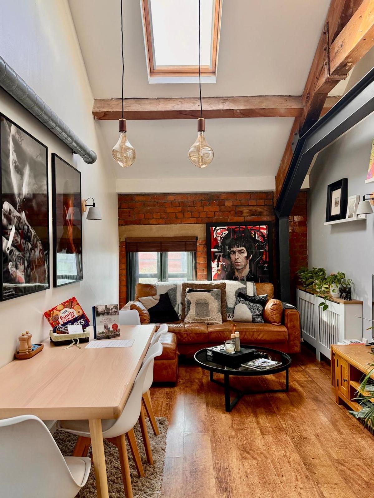 Lovely 2-bed Loft In Centre Apartment Manchester