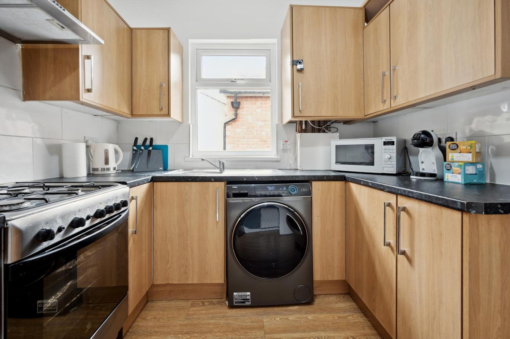 Apartment Mega Flat Near Centre And Etihad Stadium *
