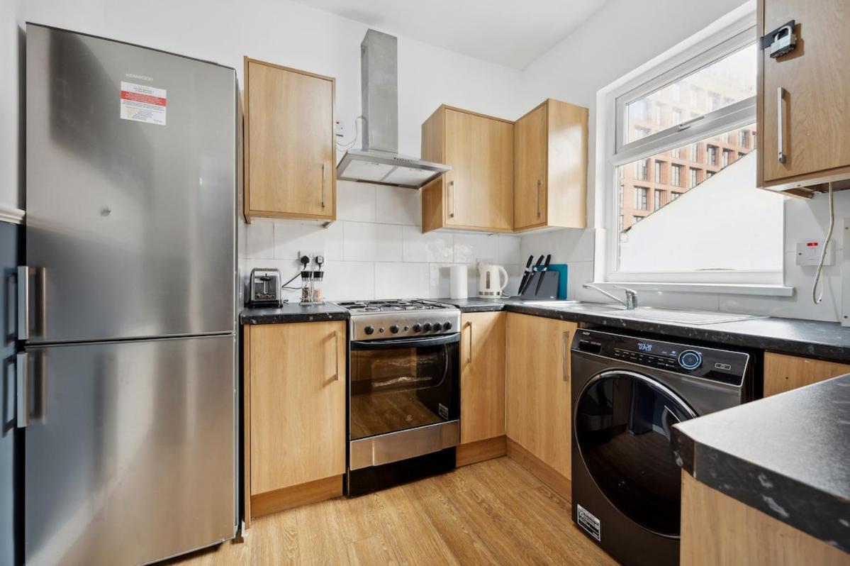 Mega Flat Near Centre And Etihad Stadium Apartment Manchester