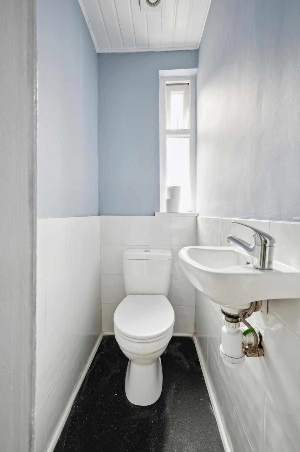 Mega Flat Near Centre And Etihad Stadium *