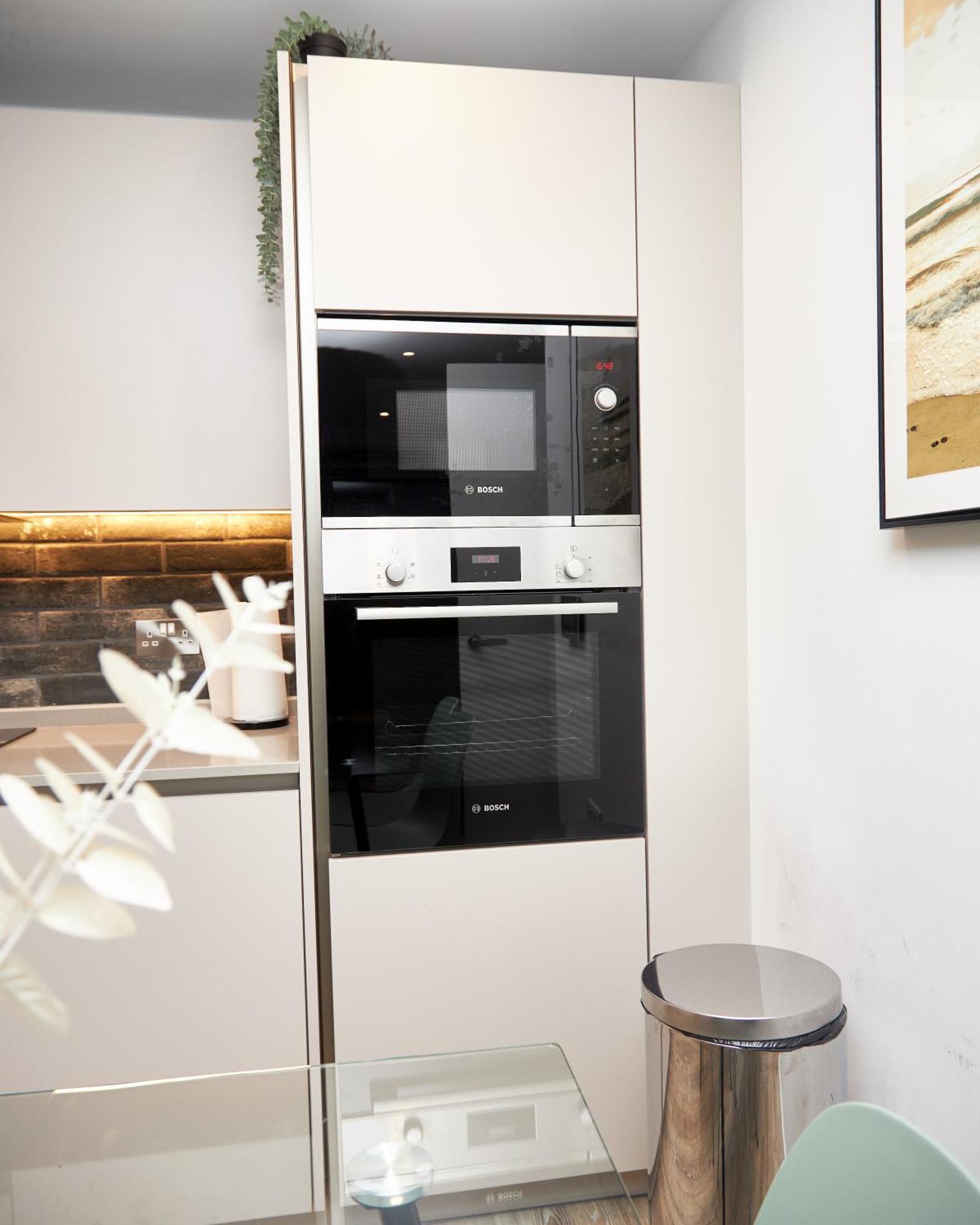 Appartement Luxury 2 Bedroom And Bathroom In With Balcony Manchester