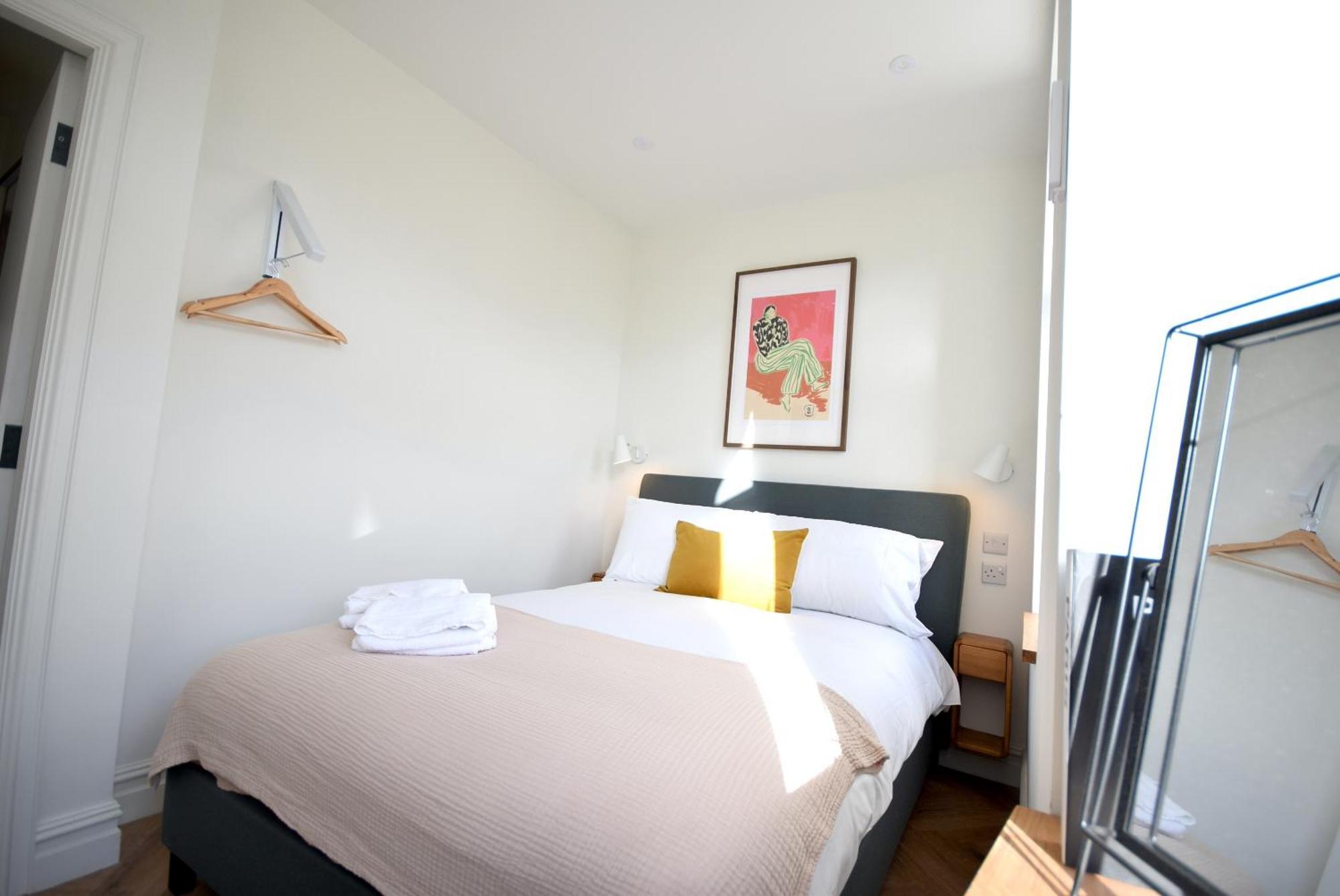 Cityescape - 2br 2 Ensuite Sofa Bed Nq