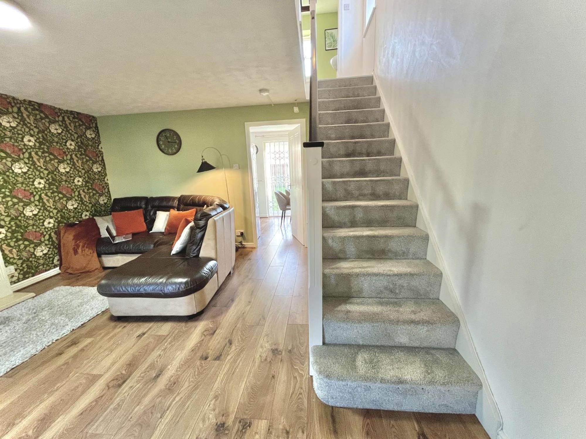 Holiday home Ideal 3-bed Stay-away-home Area