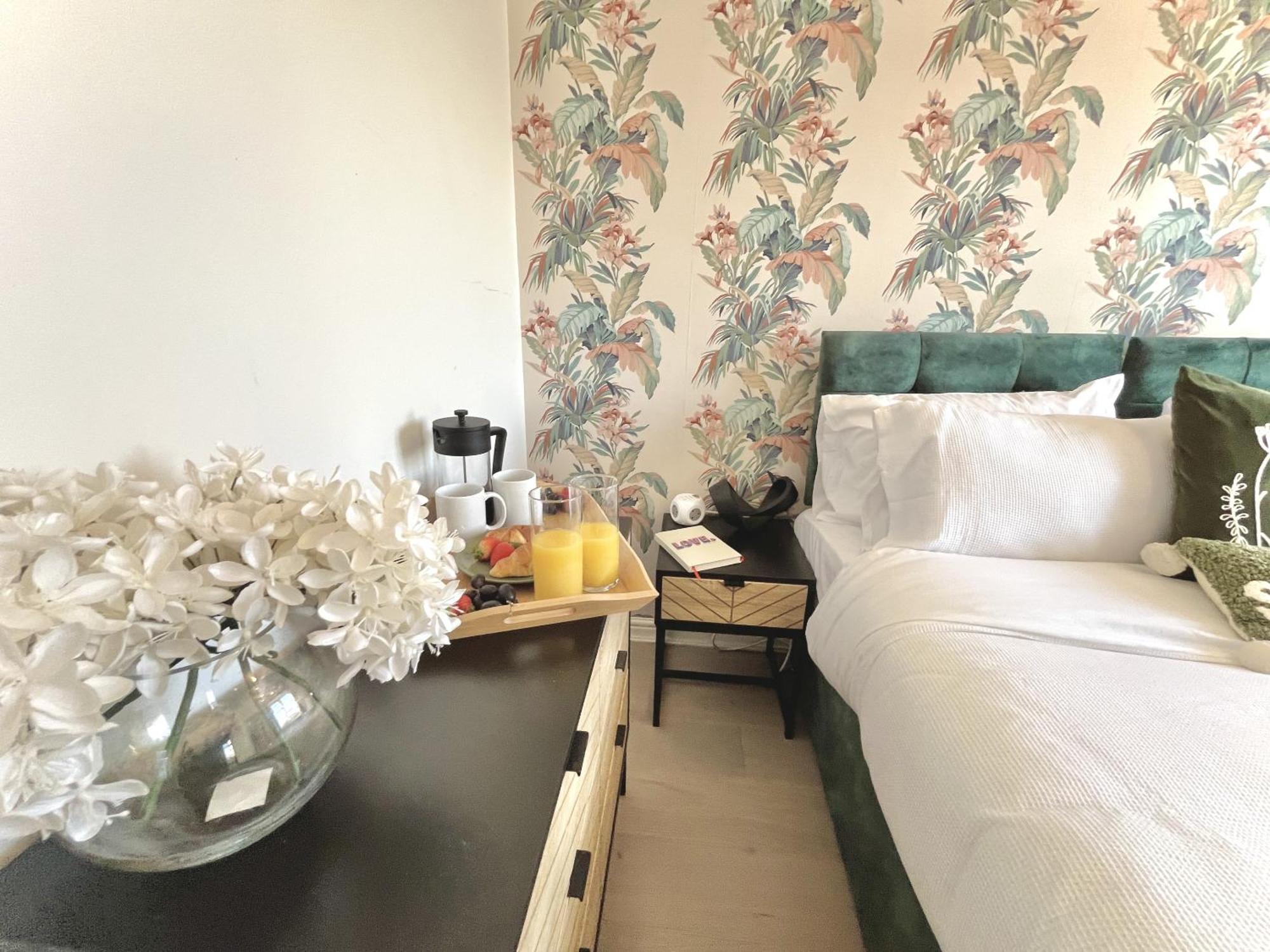 Ideal 3-bed Stay-away-home Area