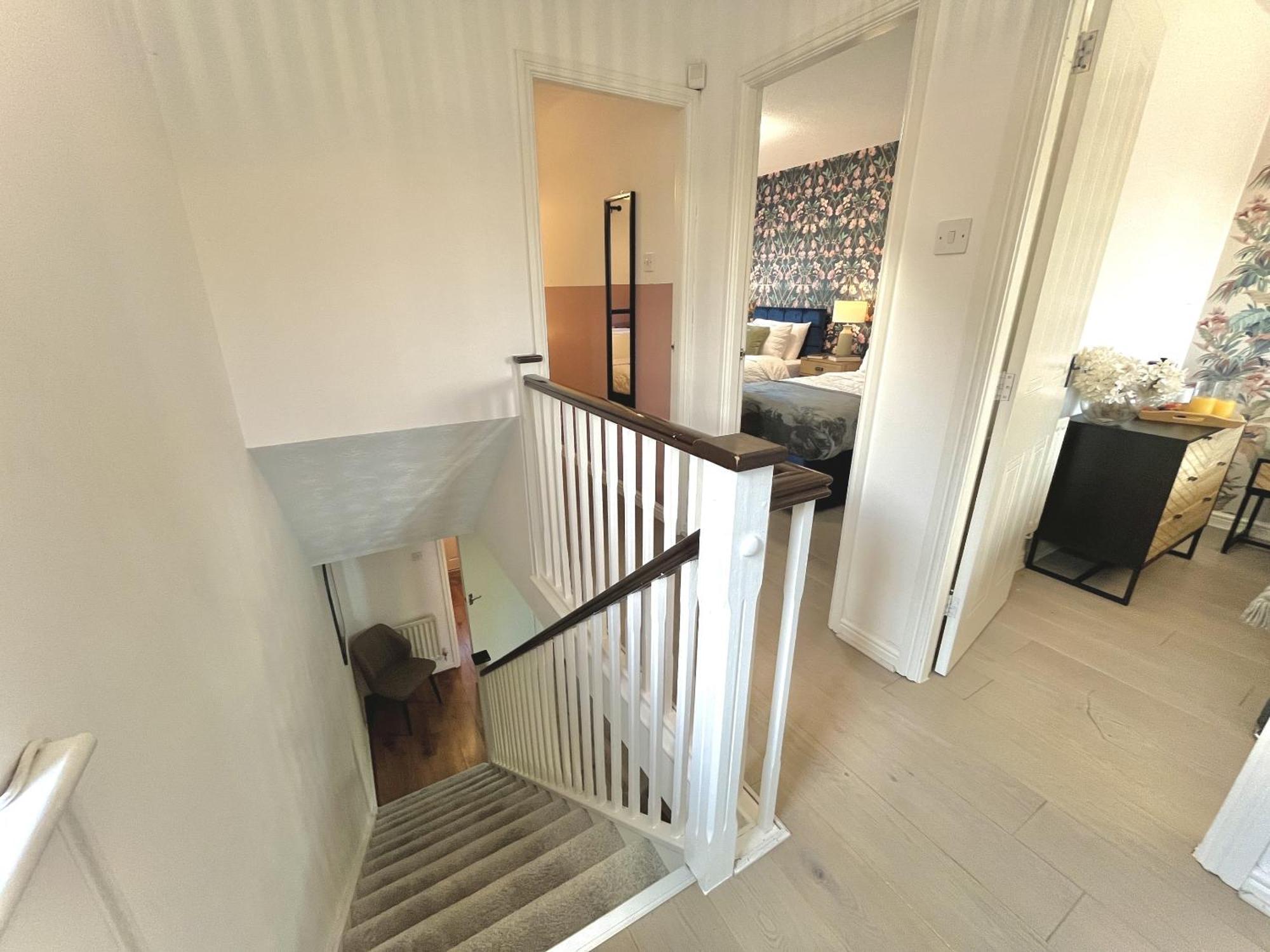 Ideal 3-bed Stay-away-home Area Holiday home *