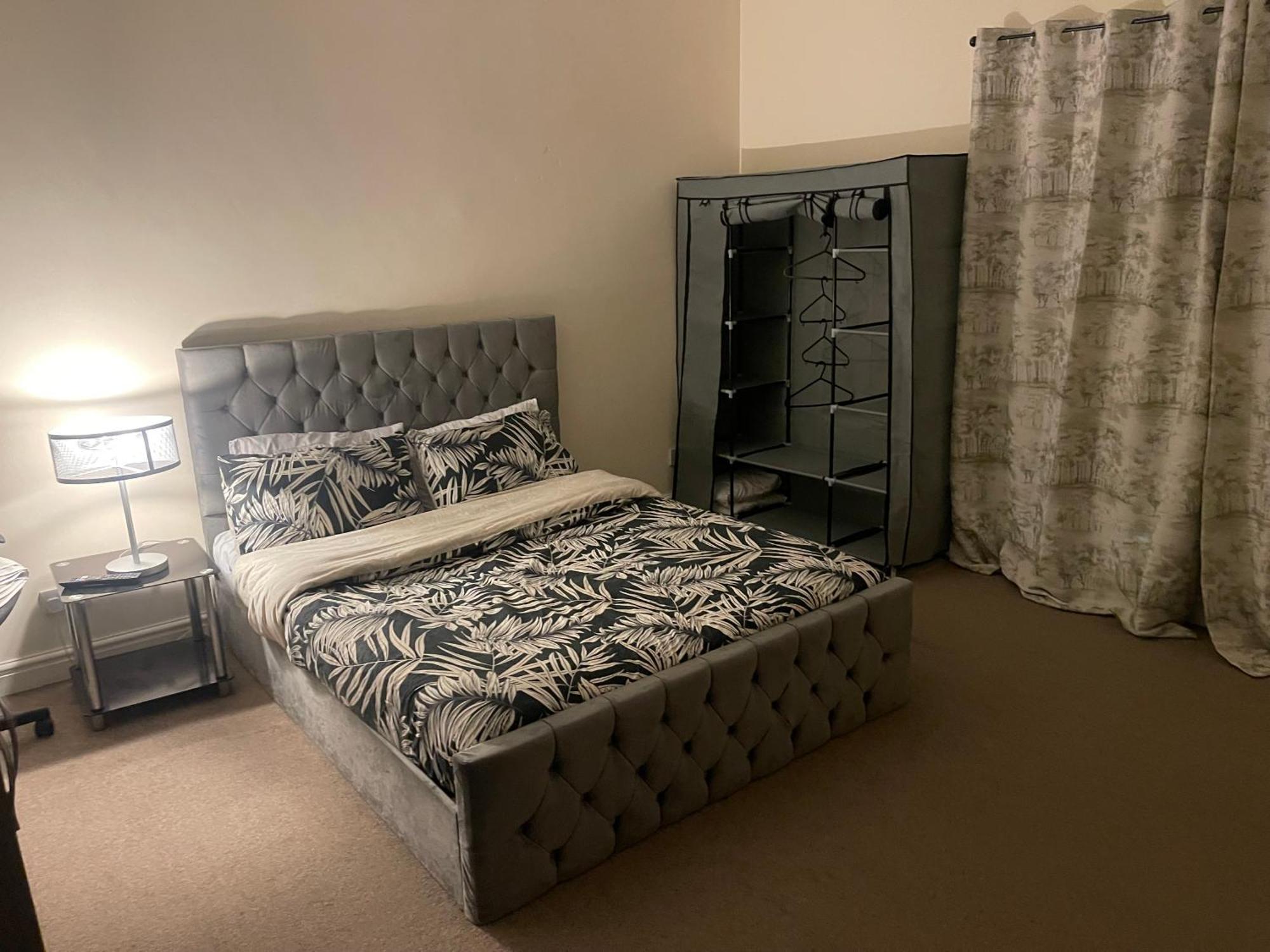 Homestay Luxestay - Double Close To Old Trafford, Centre *
