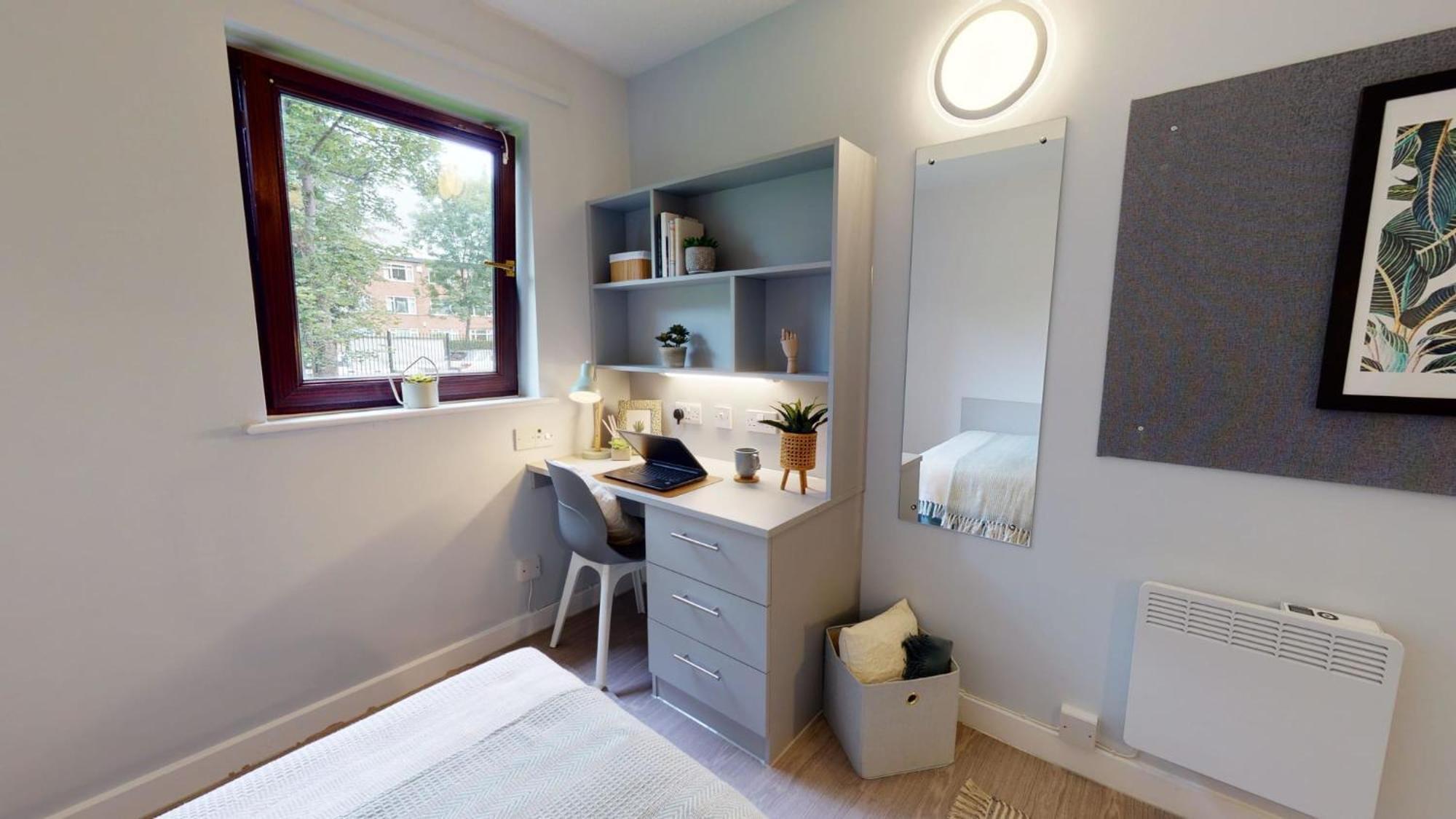 Experience Community Living At Daisy Bank In Mcr Centre Manchester