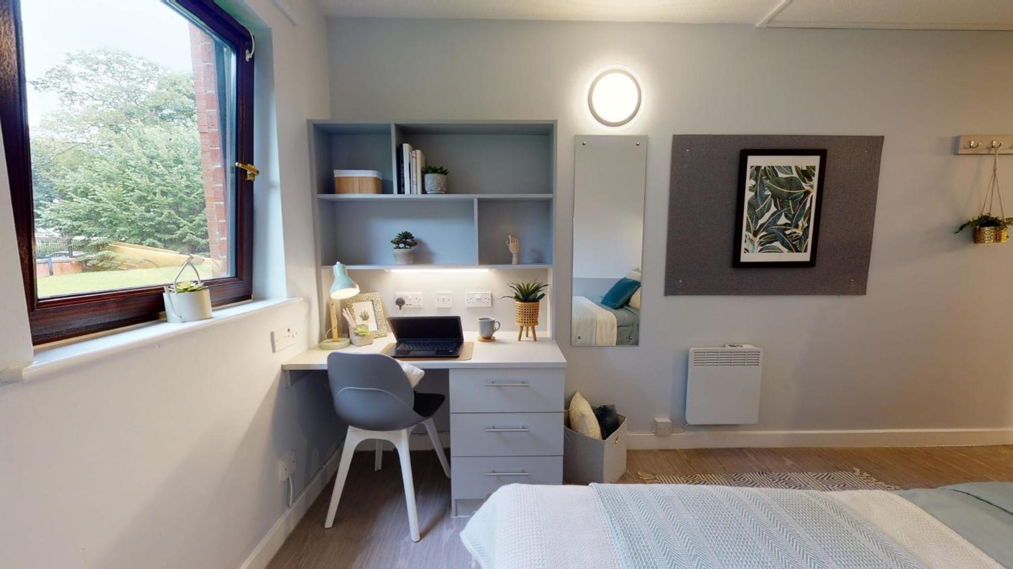 Experience Community Living At Daisy Bank In Mcr Centre Apartment Manchester