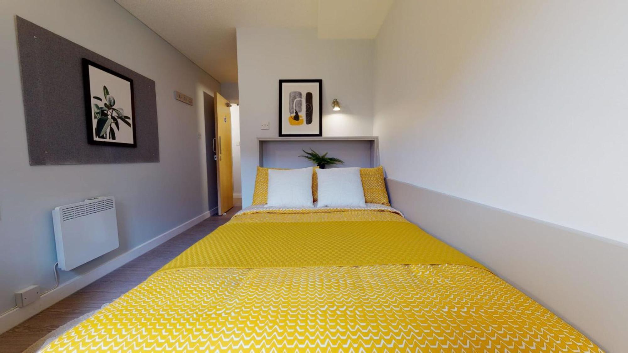 Apartment Experience Community Living At Daisy Bank In Mcr Centre *