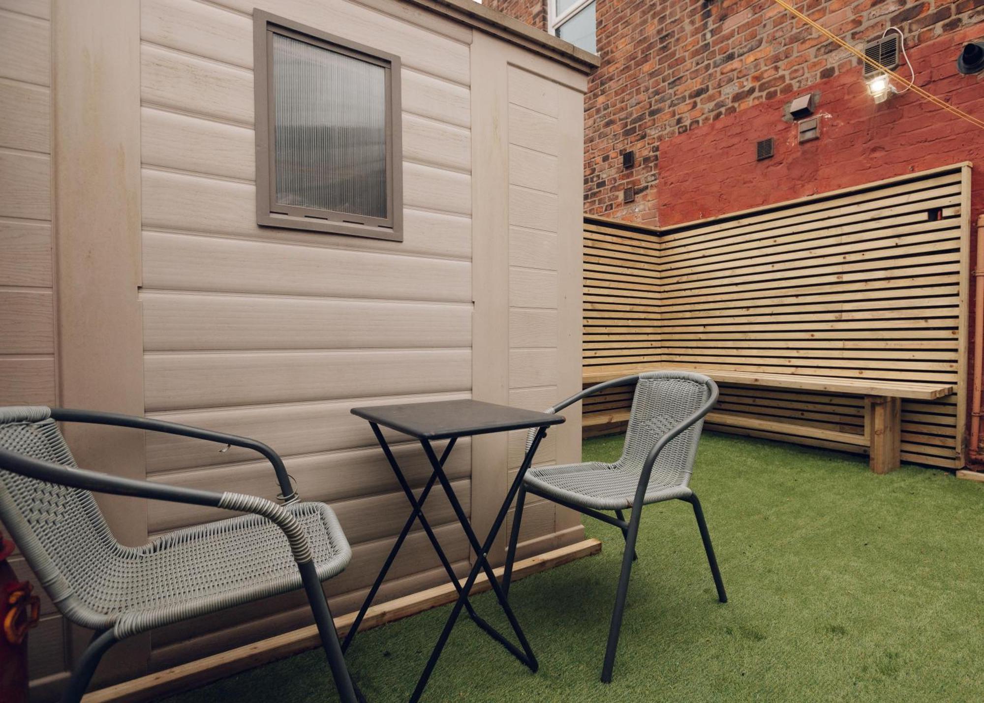 Charming Victorian Retreat 4br House In Holiday home Manchester