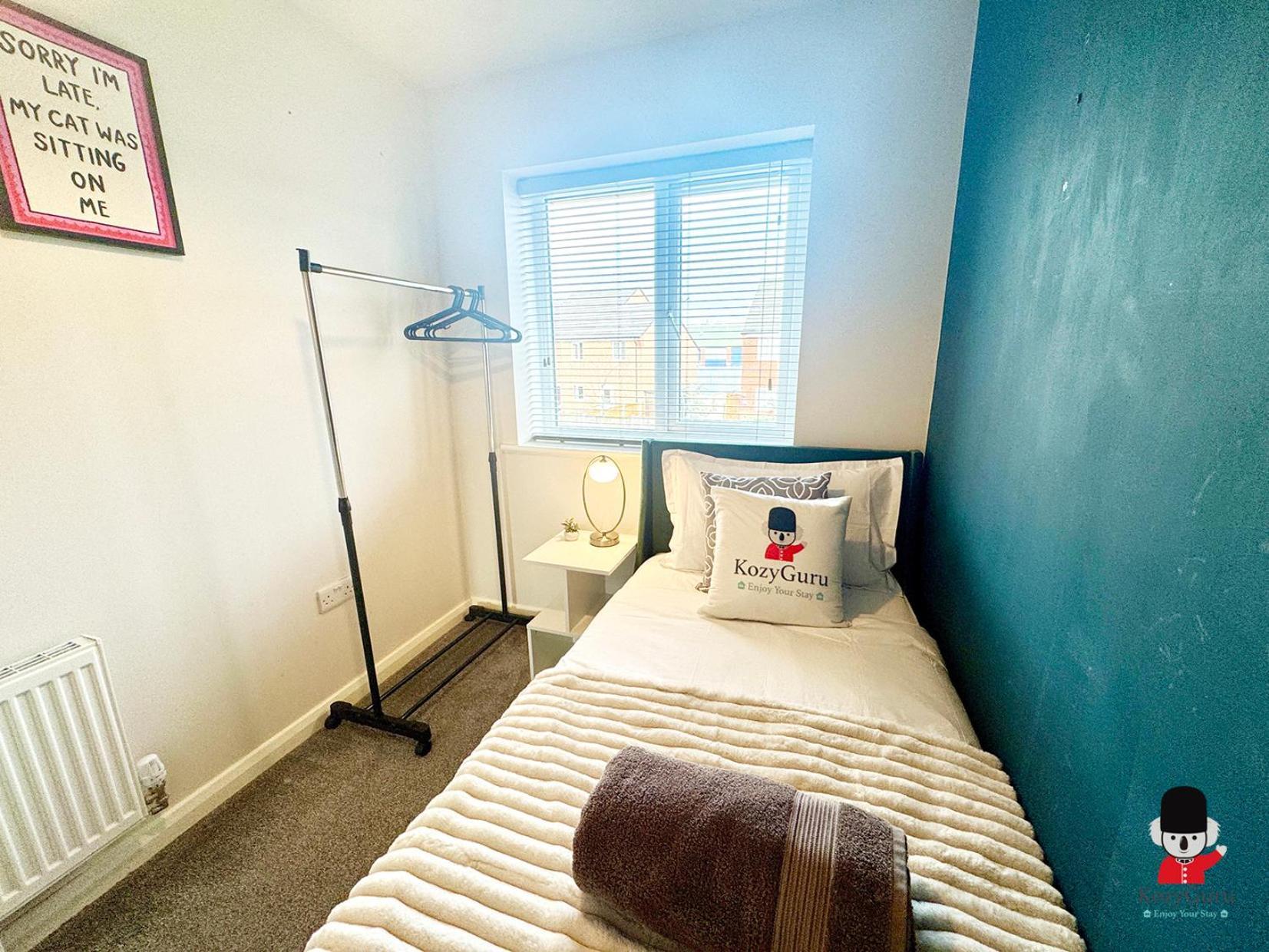 Kozyguru Coop Live 3br Hse With Parking Manchester