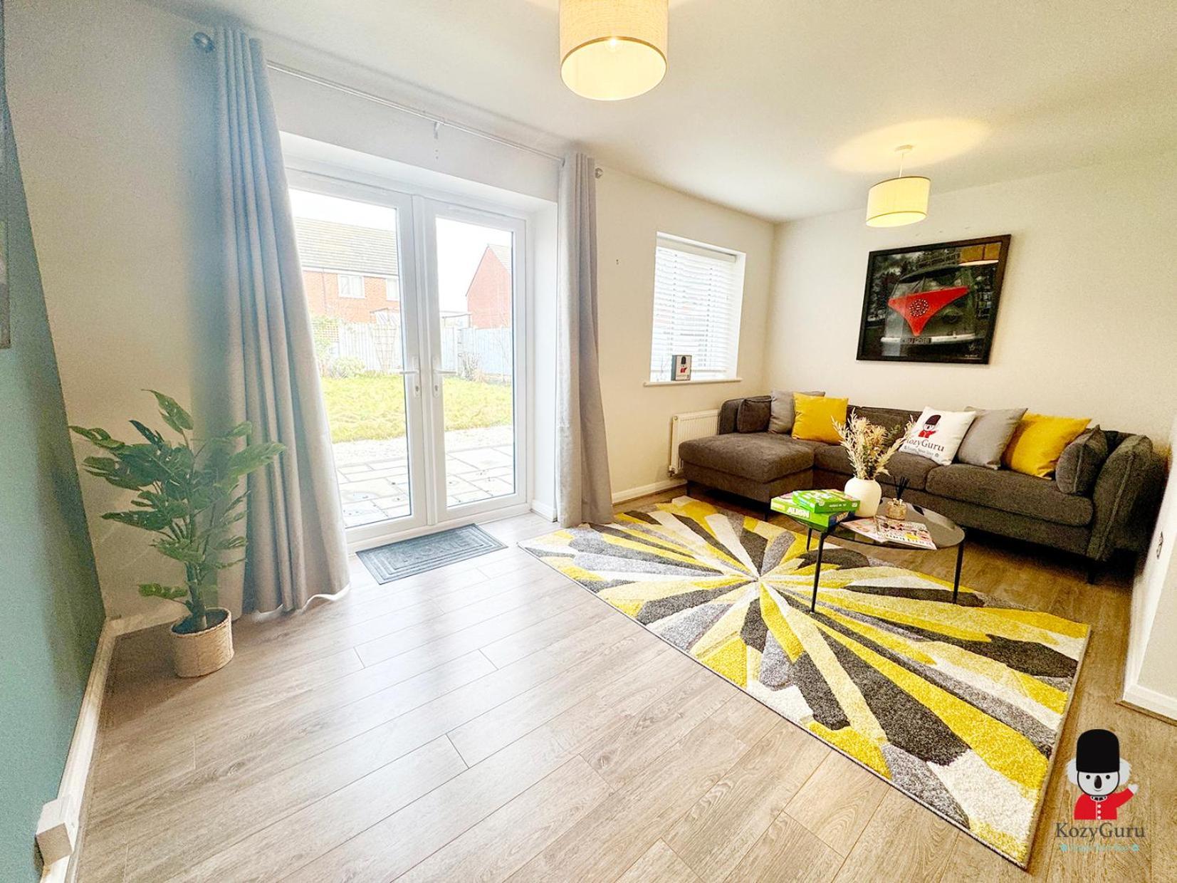 Kozyguru Coop Live 3br Hse With Parking * Manchester