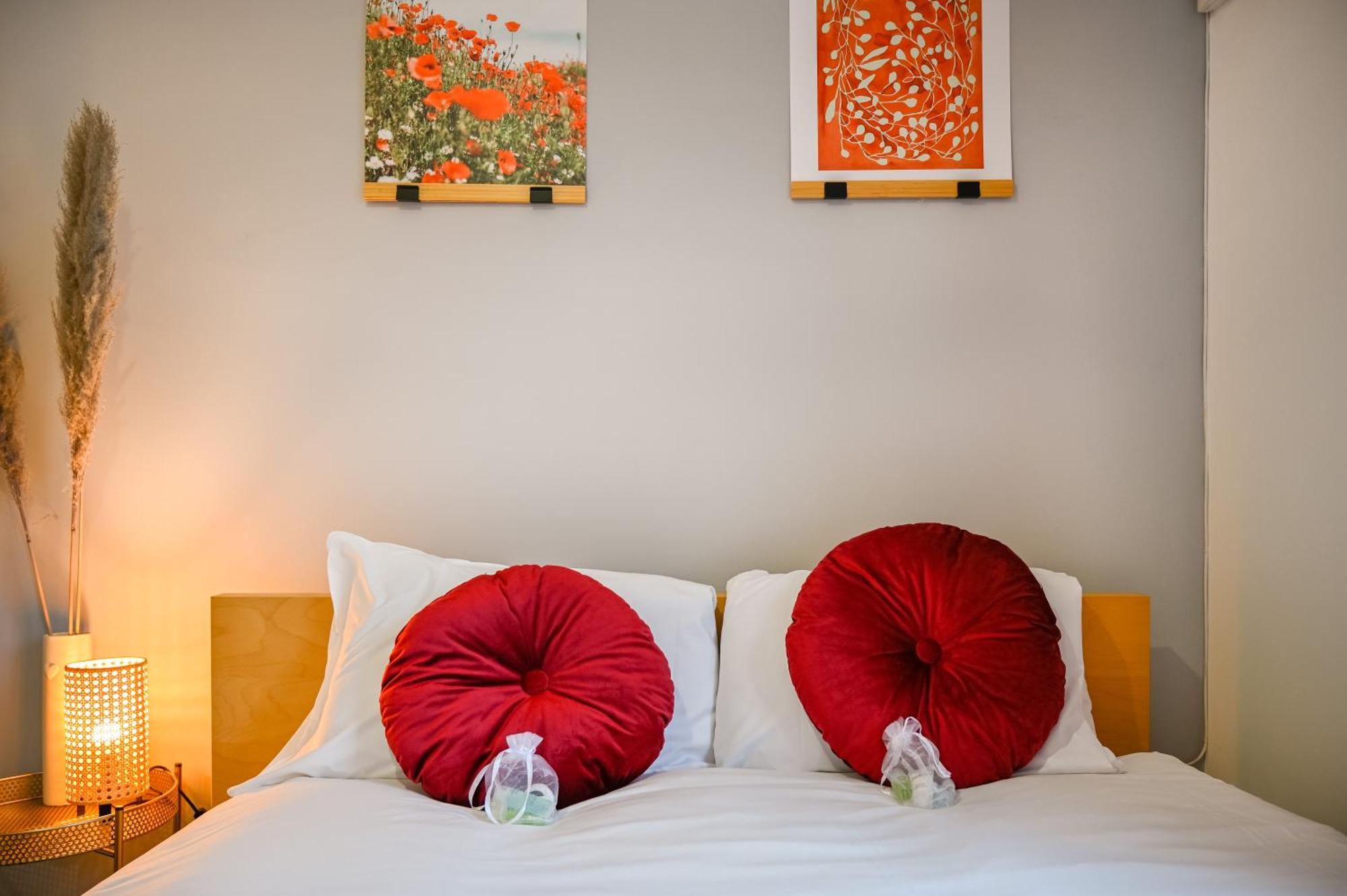Appartement Cosy 4-bed House, Garden, Free Parking & Wifi