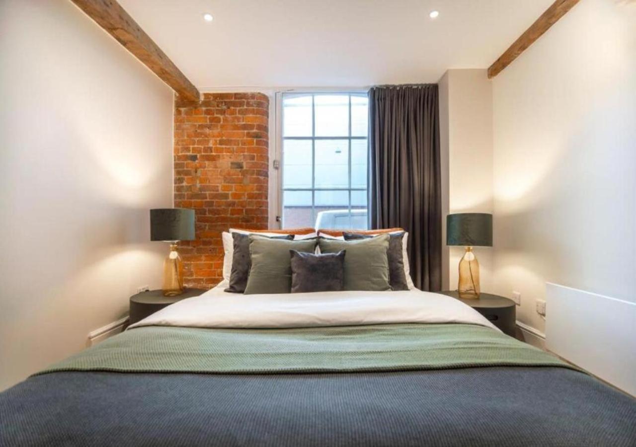 Apartment Depot By The Heim Residences