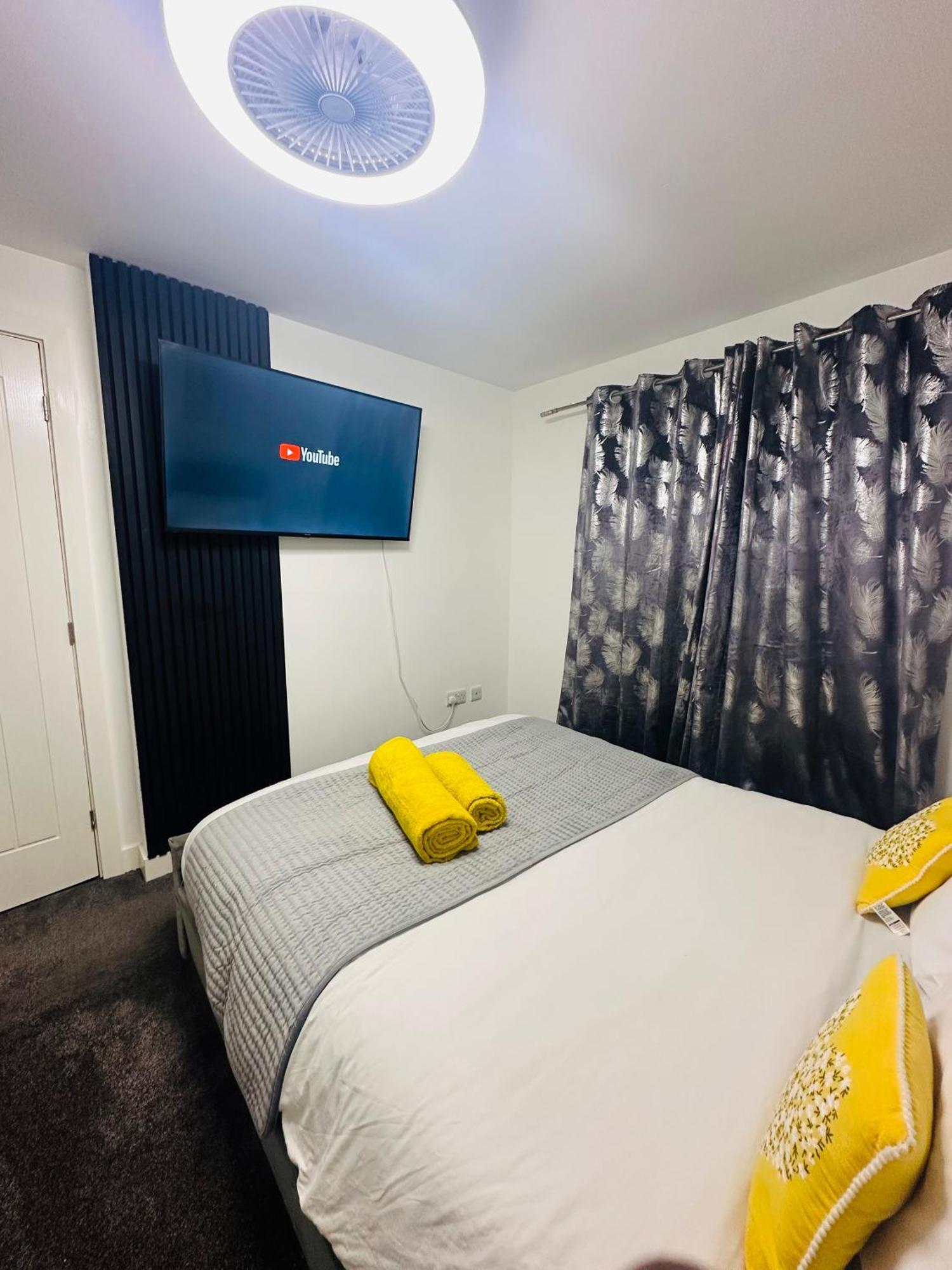 Private Modern Ensuite Near Etihad Stadium Accommodatie bij particulieren Manchester