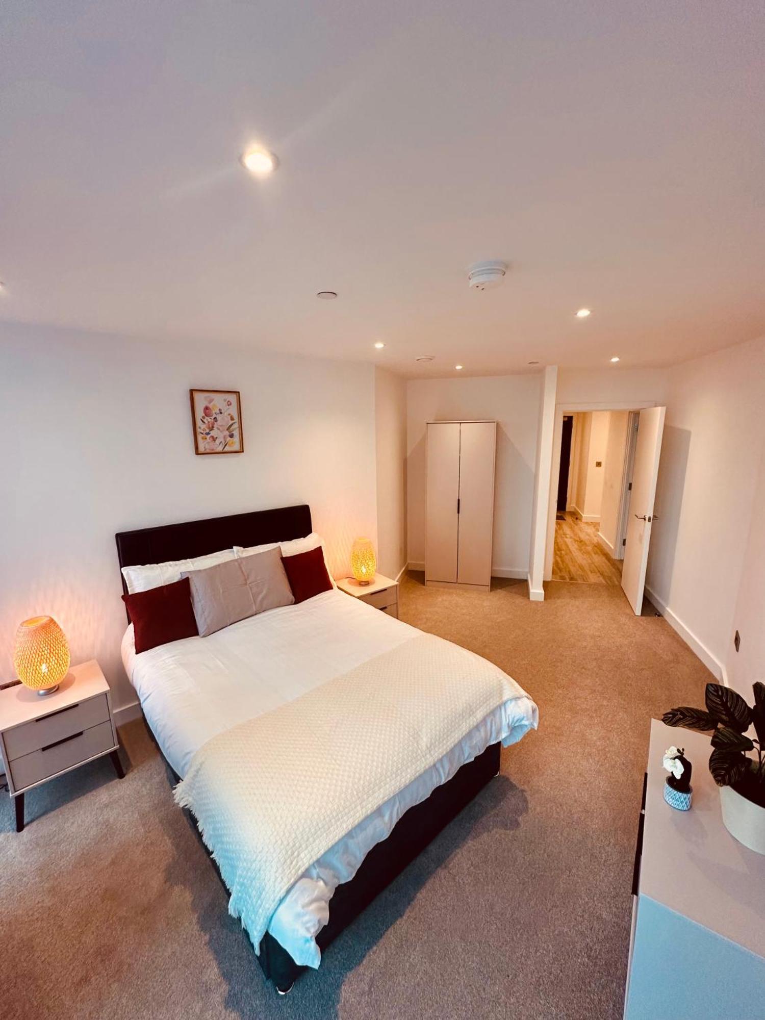 Ahg Luxury Tower - 44th Floor With Stunning Views At *