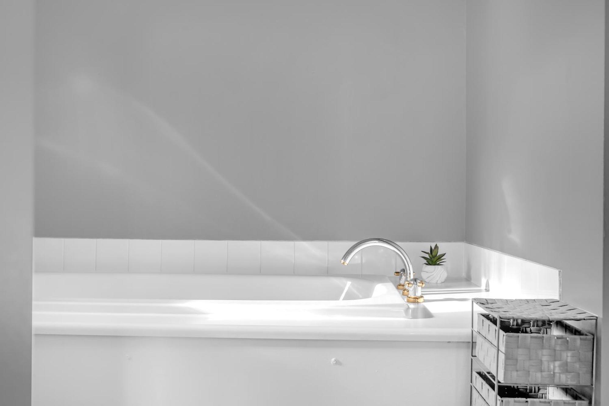 House Retreat - Sleeps 18 Manchester