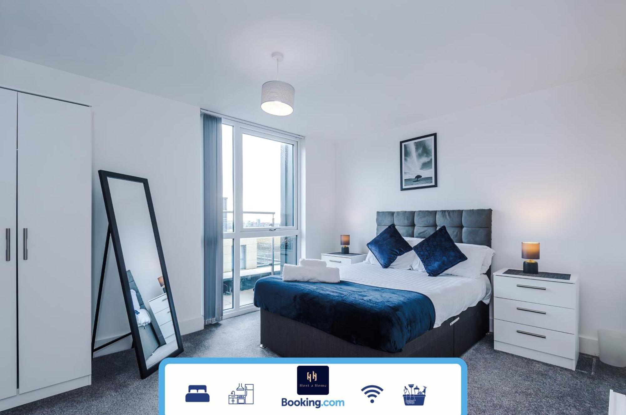 2 Bedroom Penthouse With Balcony By Host A