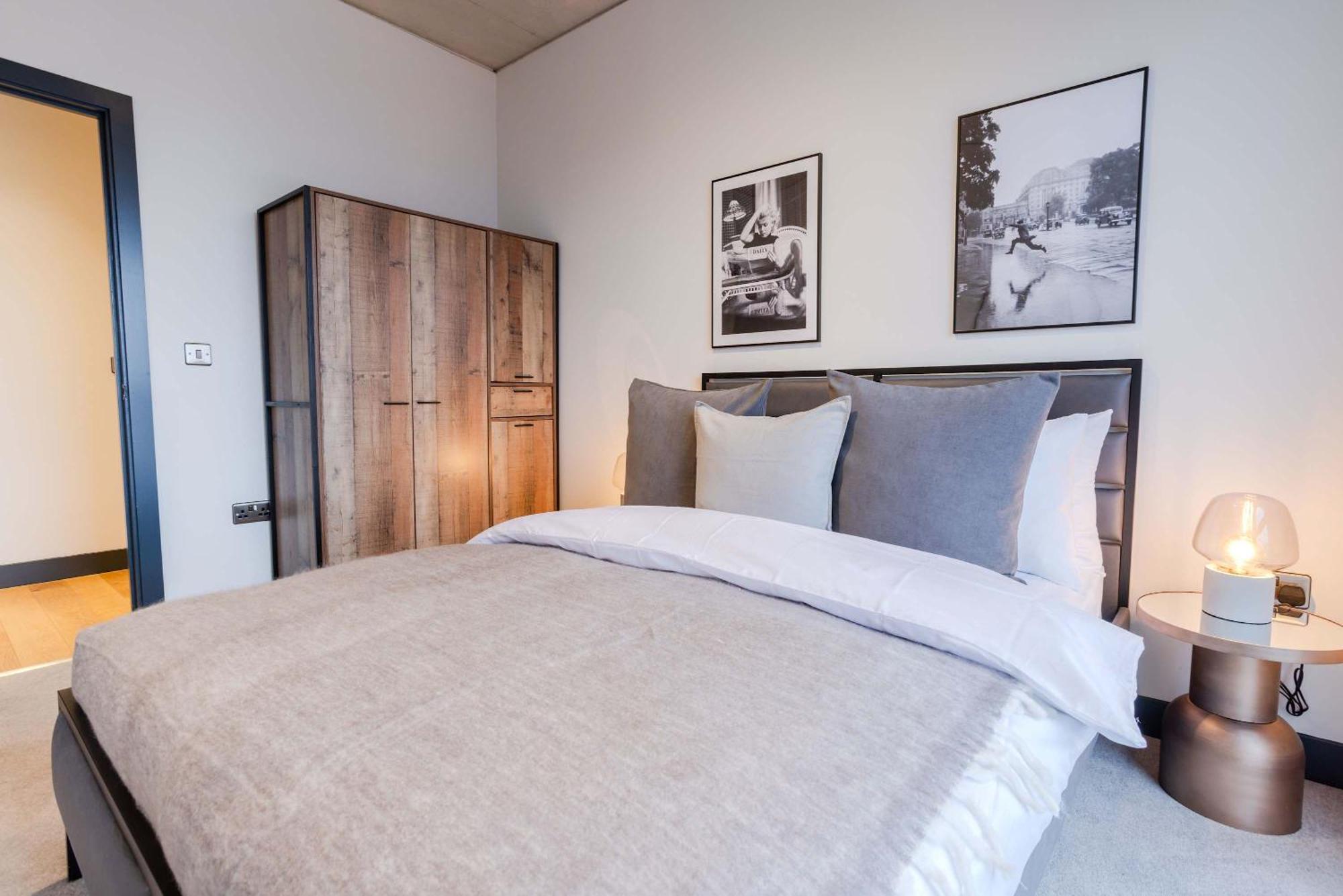 Marron 2br & Walks