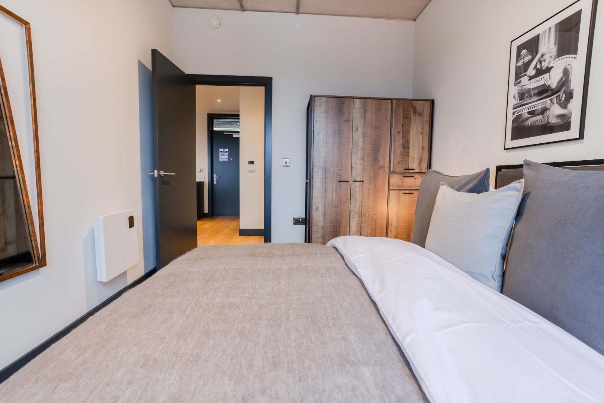 Marron 2br & Walks Apartment