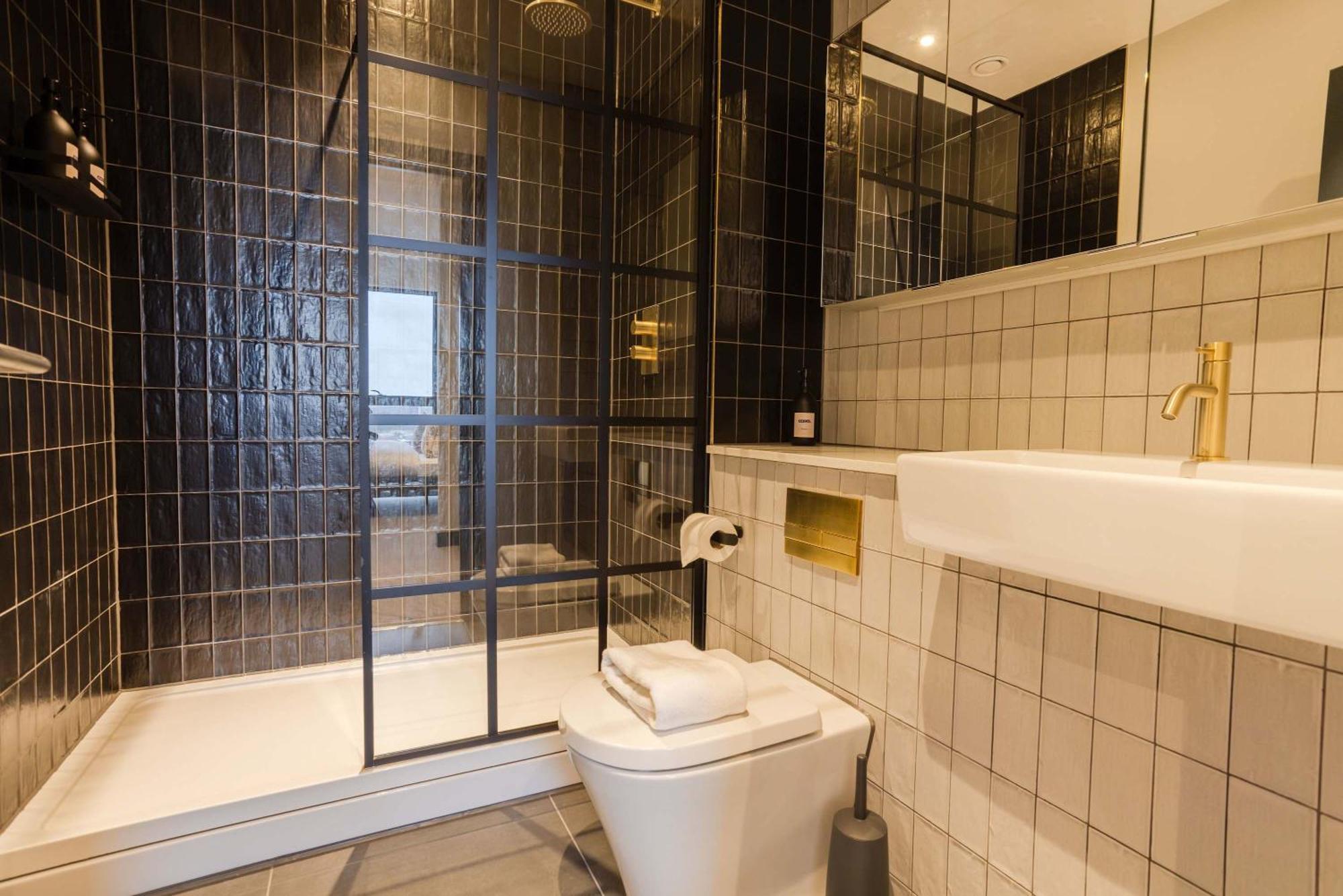 Marron 2br & Walks Apartment *