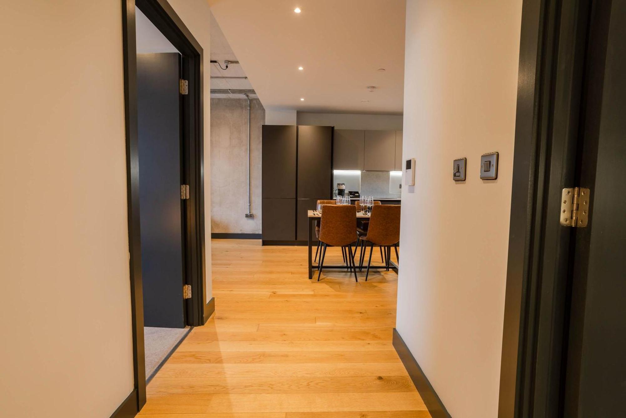 Marron 2br & Walks *