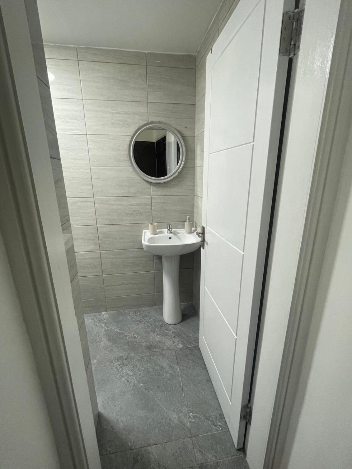 Flat In Rusholme Apartment Manchester