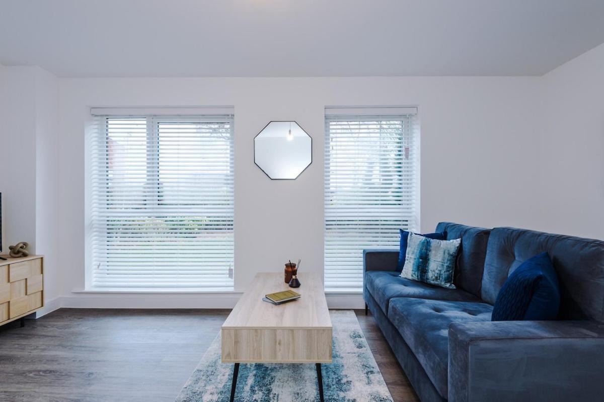 Stylish 3-bedroom House - Brand New * Manchester