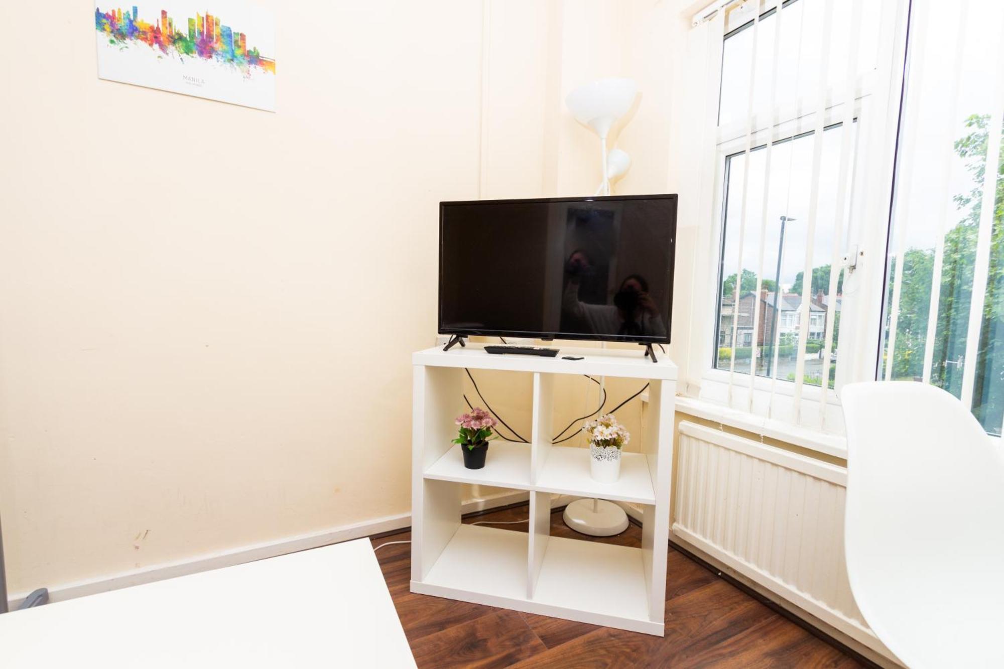 Apartment Cosy Stretford In A Prime Location *