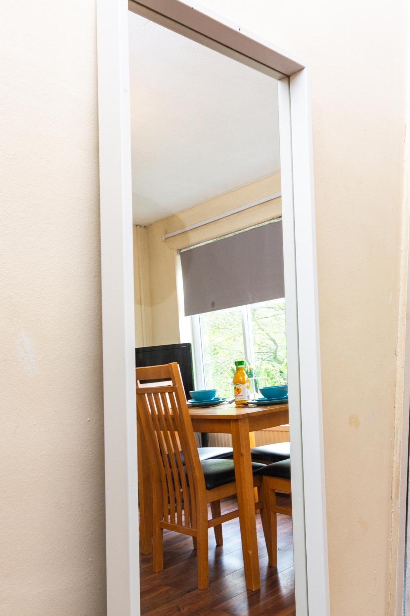 Apartment Cosy Stretford In A Prime Location