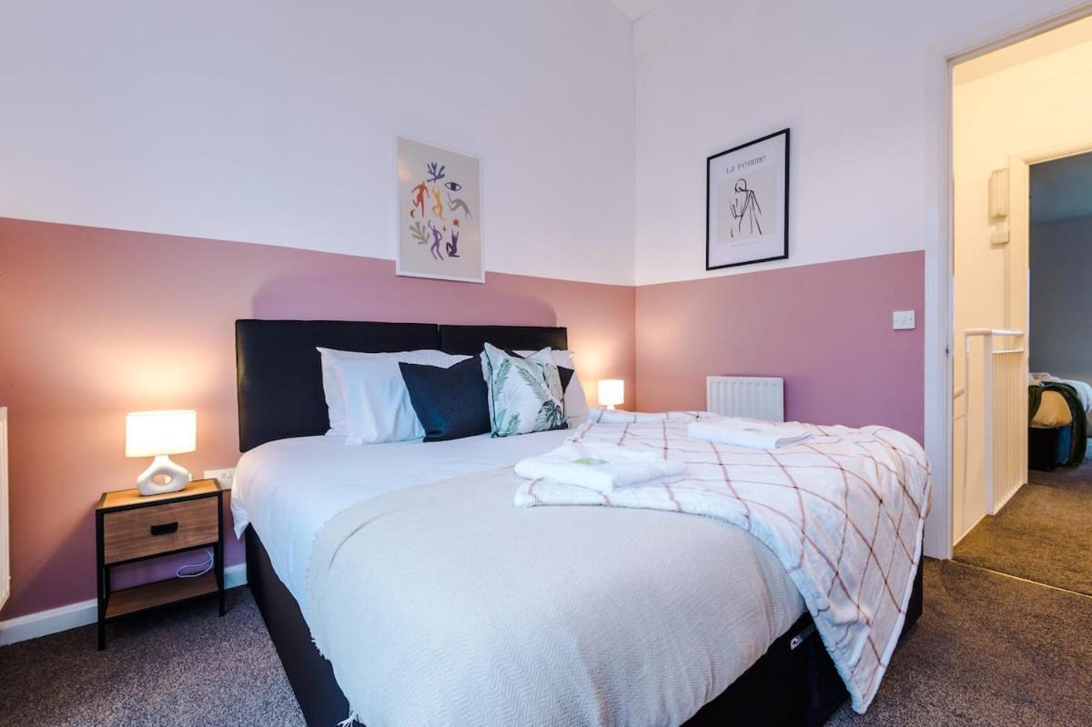 Three Bedroom House By Brookland Serviced Short Lets With Free Wifi Holiday home