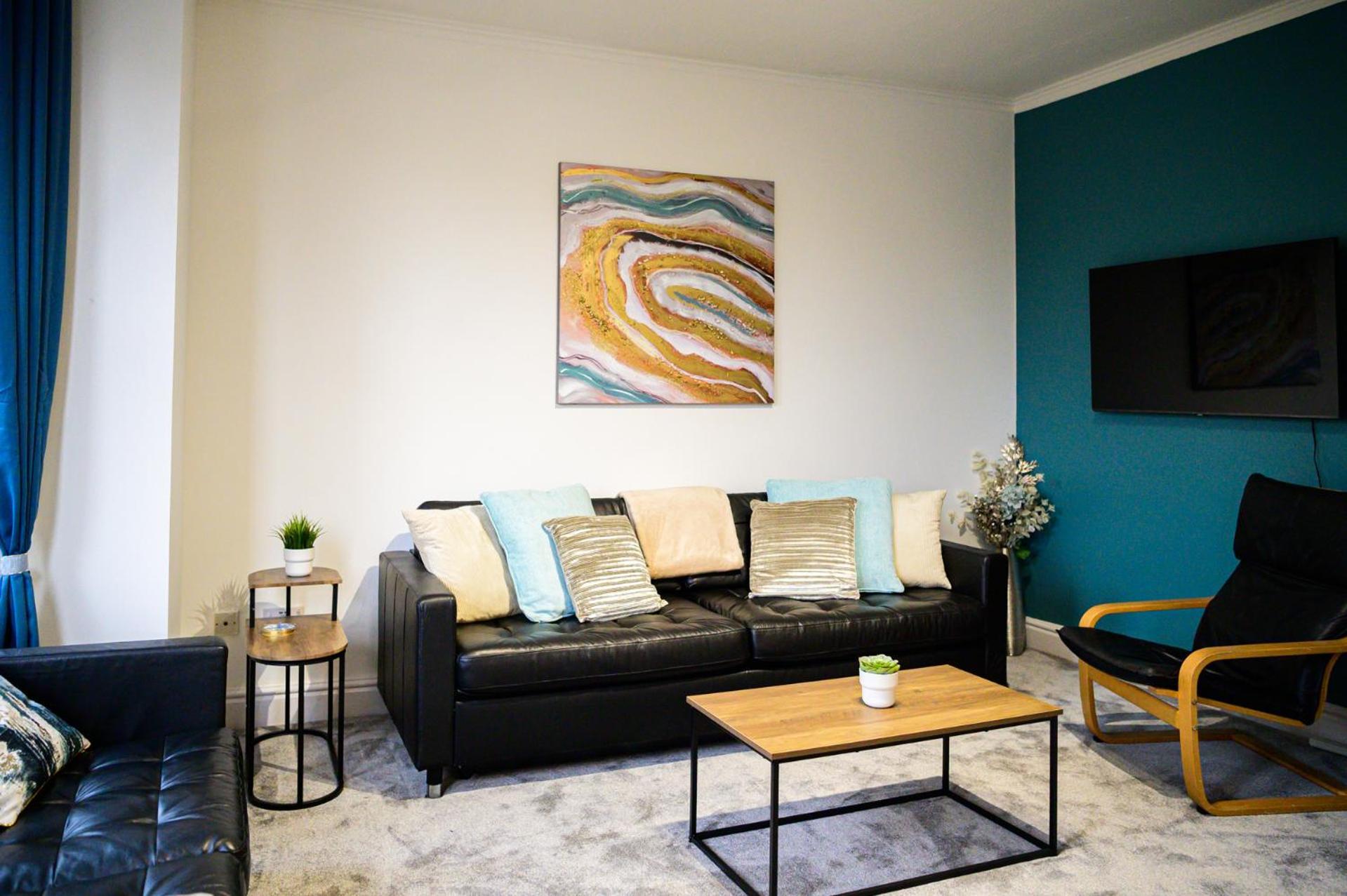 Apartment Aqua Springs, 2 Bedroom 1st Floor Apartment, Near Didsbury