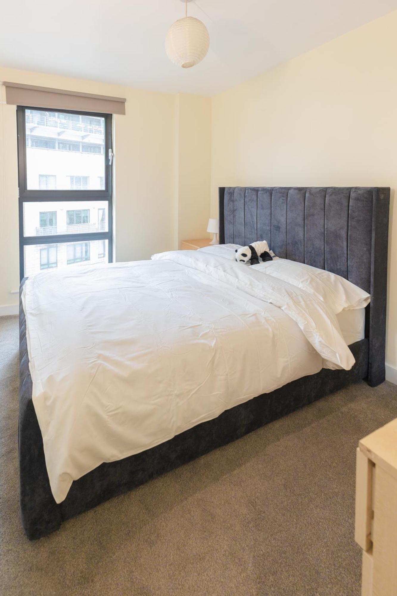 The Elegant 2 Bed Ensuite Flat In Deansgate Manchester